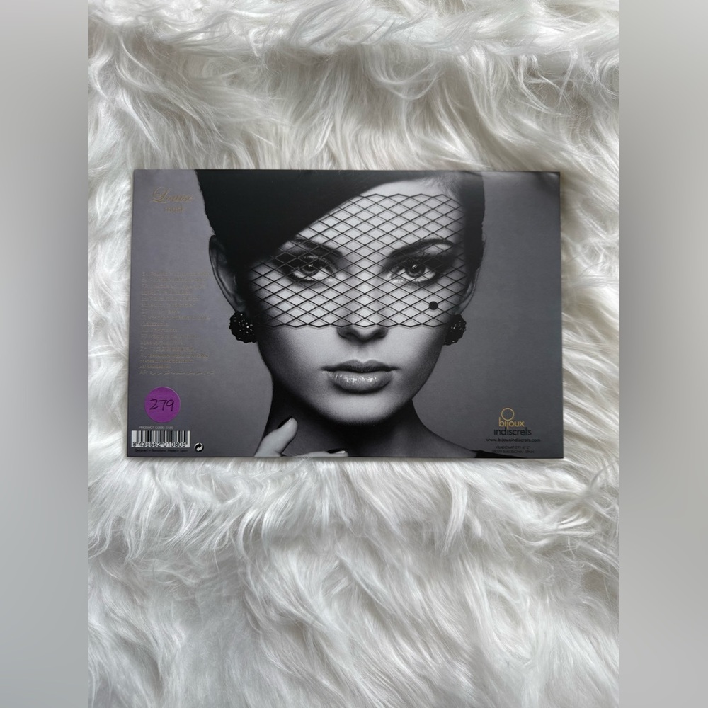 Louise Bijoux Indiscrets Black Adhesive Mask